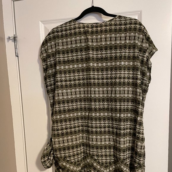 🍀4 for $25🍀 

Joe Fresh Tunic - Picture 7 of 10